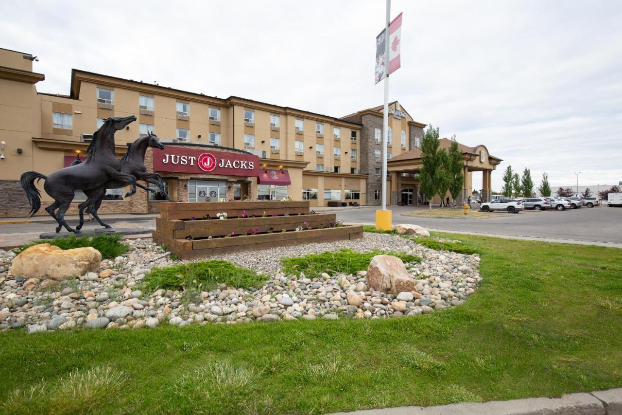 Pomeroy Hotel Fort St. John Extérieur photo